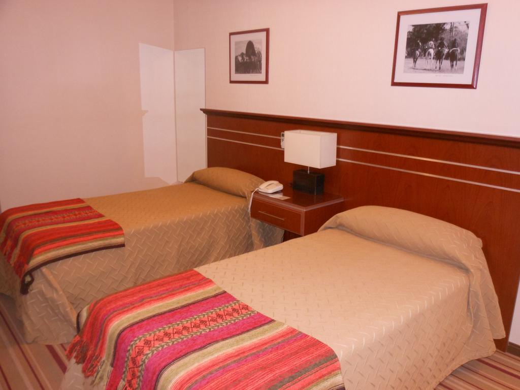 Hotel Orly Corrientes Zewnętrze zdjęcie